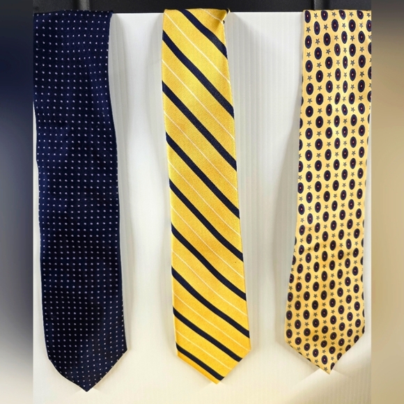 Tommy Hilfiger Other - 3 Mens Tommy Hilfiger 100% Silk ties